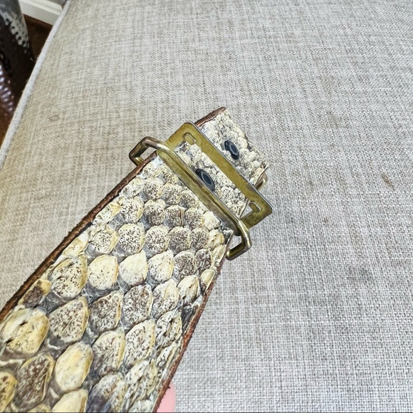 Genuine Rattlesnake skin belt - Picture 7 of 10